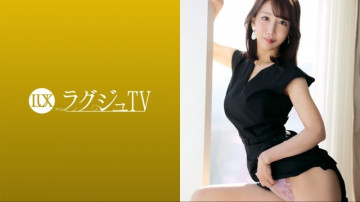 259LUXU-1687 Luxury TV 1672 "I want to have intense sex that I can't usually enjoy..." A beautiful woman with a calm atmosphere accepts a big cock in various positions, and herself shakes her hips violently and is crazy and devours pleasure!  - !