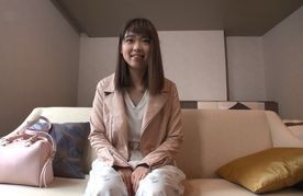 FC2-PPV-1275564 fc2-ppv 1275564 [Personal shooting] An old man cums on Ami-chan, a high school dropout daughter who just turned 18 a month ago!
