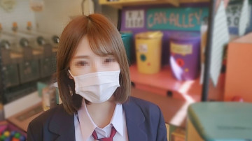 FC2-PPV-1766968 【顔出し】ボーイッシュな美少女・女性。  ～ ～最後の制服～