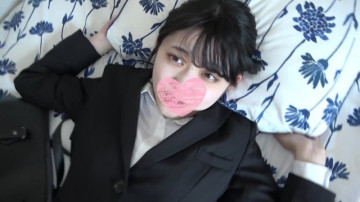 FC2-PPV-1888207 Yumi-chan, một cô gái xinh đẹp đẳng cấp thần tượng, làm phát thanh viên đài địa phương.  - Cô ngất đi trong đau đớn trong bộ đồ tân binh xa lạ.  - Cô ấy xuất tinh rất nhiều và hai lần bắn tinh vào âm đạo từ âm hộ nhỏ của mình.