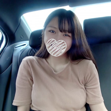 FC2-PPV-2389932 Are you lying?  - [Overwhelming beautiful girl appearance that is not strange even if she is already active as an idol] A large amount of ejaculation in the car in broad daylight