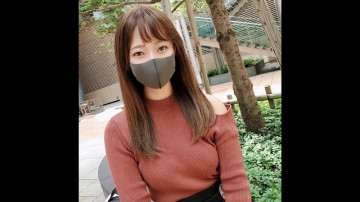 FC2-PPV-2599816 一个可爱的现役专业学生，就像一个尚未发育的女孩。  - 覆盖生殖器的鬃毛不适合她的脸……终于，她20岁了！  -！