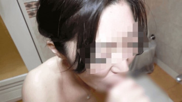 FC2-PPV-2609444 [无码] 一个谦虚苗条的女孩，推不动，♡“我会把它放进嘴里”“是的♡”“我可以生插入”“是的♡”被精液覆盖