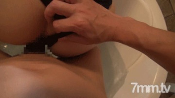 FC2-PPV-2747645 [Shaved pussy x School water costume] Hinata [Part 2] Erotic body with beautiful breasts, beautiful buttocks and beautiful legs.  - Bath blow job with Sukumizu cosplay, Titty fuck!  - Climax with toy torture!  - !  - [with bonus]