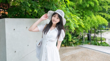 FC2-PPV-3006635 ปรากฏตัว!  -  - สไตล์ภาพยนตร์!  - [Uncensored] นักศึกษาสาววัย 19 ปีผู้ไร้เดียงสาและผิวขาวที่โตขึ้นเล็กน้อย!  - ช็อตช่องคลอดดิบในชุดสีขาวบริสุทธิ์ที่น่าตื่นตาและร่างกายที่ขาวกระจ่างใส!  -  - (ส่วนที่ 1)