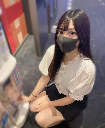 FC2-PPV-3127241 【好看】【有露脸的场景】我单方面指责苗条美女的身材，用叛逆的眼神，给了我一个不负责任的阴道中射