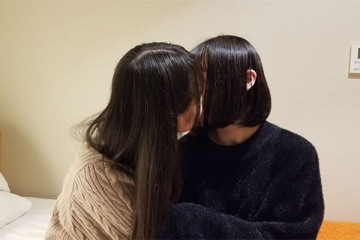 FC2-PPV-3143316 ＊数量限定販売＊【完全顔出し・乱交】【中出し】前回の3pで一人にだけ中出ししたのは不公平だと思ったので、今回は4pで平等に中出ししてきました。