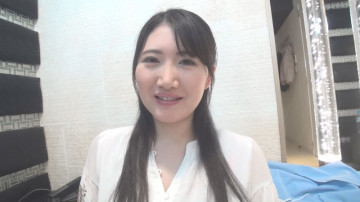 FC2-PPV-3186492 [Beautiful busty department store girl gets vaginal cum shot] "Usually I'm in the cosmetics department. I like my husband, but I'm bored."