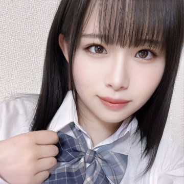 FC2-PPV-3238612 【処女喪失から伝説へ】めるちゃんに憧れてDMしてきた激ヤバロリ娘は頭の中がエロいことでいっぱいだった伝説の美少女だった