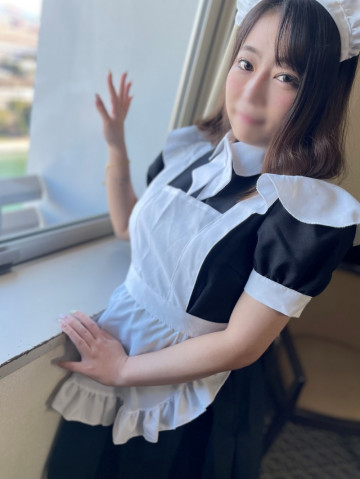 FC2-PPV-3485416 【パパ活ガール495pt!!】超積極的で小柄な可愛いノーパンメイドさんによるたっぷりご奉仕中出しセックス！