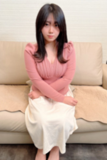 FC2-PPV-3894832 刚毕业的棉花糖美女。  - 她是一个美丽、性欲旺盛的女孩，所以我给她上了成人性教育。