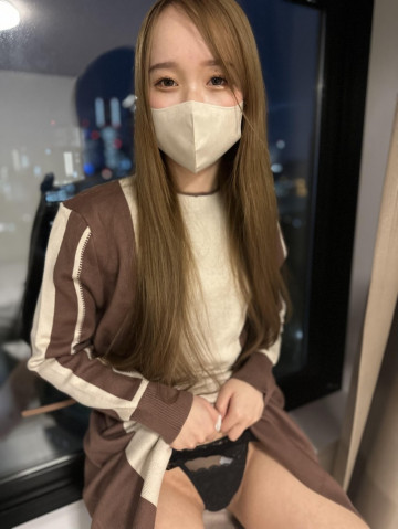FC2-PPV-4411764 [Limited time 5980pt → 1480pt] [Place/Female] First shoot ♡ Peel off the mask and creampie ♡ ``I won't cum inside'' is just a word ♡ Congratulations Female support is complete [No]