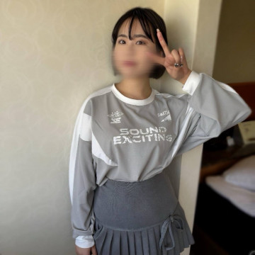 FC2-PPV-4434676 [No] Squirting is strictly prohibited!  - !  - The black-haired short-cut girl was so erotic that I couldn't bear it, so I creampied her.  - .
