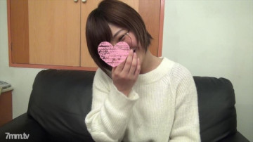 FC2-PPV-772760 -PPV 772760 完全顔出し♥真面目なツンデレメガネっ娘20歳JDと密着ラブラブSEX♥白濁精子大量顔射で恍惚の表情♥膣口も尻穴も開いてチンポを欲しがる淫乱娘ザーメン「私のオマンコ好きにしてください♥♥」