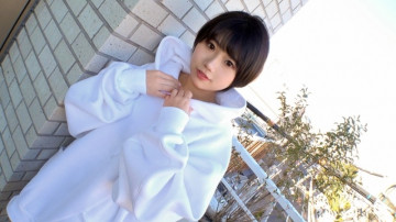 SIRO-5071 [Surprisingly perverted with a cute face?  - ] She just came to the AV shoot with a baggy hoodie on top and not wearing her pants or skirt (panties as soon as the hoodie is turned over).  - AV application on the net → AV experience shooting 1982