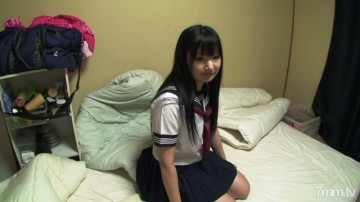 Tokyo-Hot-bouga52 The blow job face of Paipan JK who came to play casually on GIRLS &amp; BOUGA SNS was very similar to Tao Tsuchiya, so the full erection did not stop immediately after the blow job face shot, so I made him forget so much that I leaked it and made vaginal cum shot.